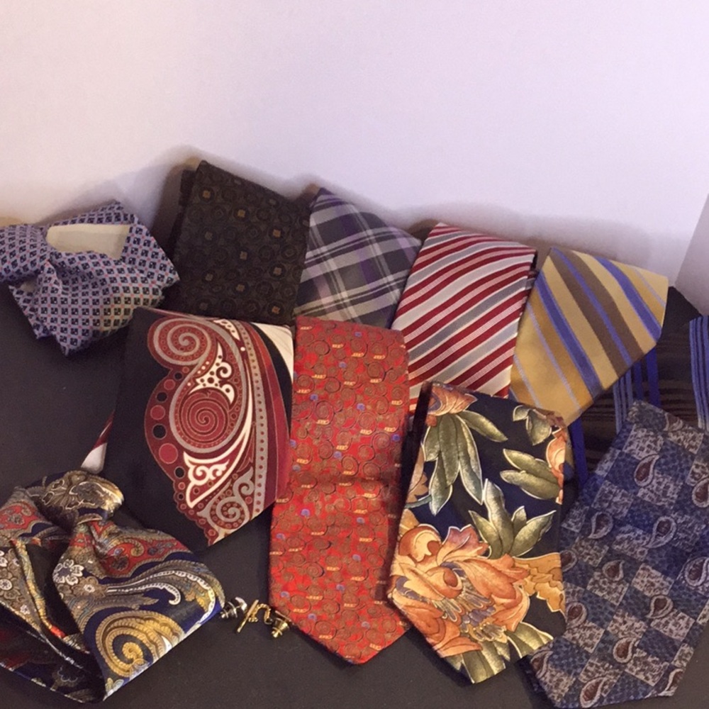 Lot of Mens Assorted Ties & Tie Tack Accessories